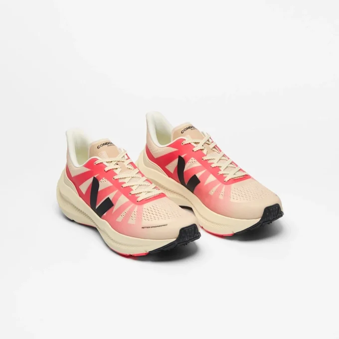 Condor 3 Advanced Engineered-Mesh Rose Gradient Calcaire Condor 3 Advanced Engineered-Mesh Rose Gradient Calcaire