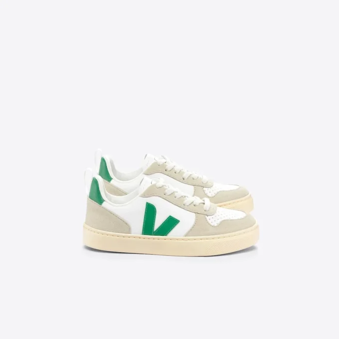 V-10 Leather White Emeraude Almond V-10 Leather White Emeraude Almond