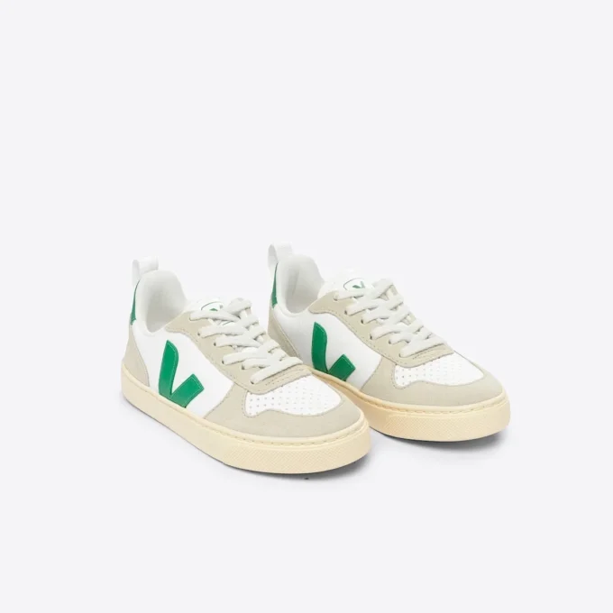 V-10 Leather White Emeraude Almond V-10 Leather White Emeraude Almond