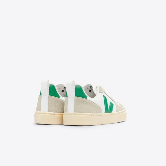 V-10 Leather White Emeraude Almond V-10 Leather White Emeraude Almond