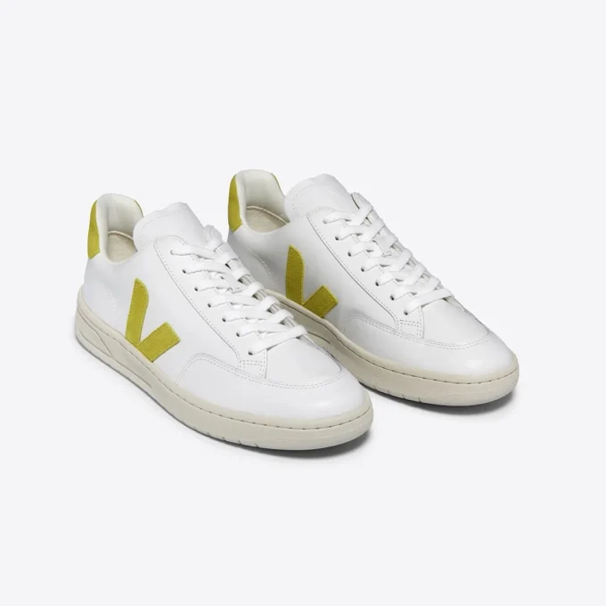 V-12 Leather White Liquor V-12 Leather White Liquor