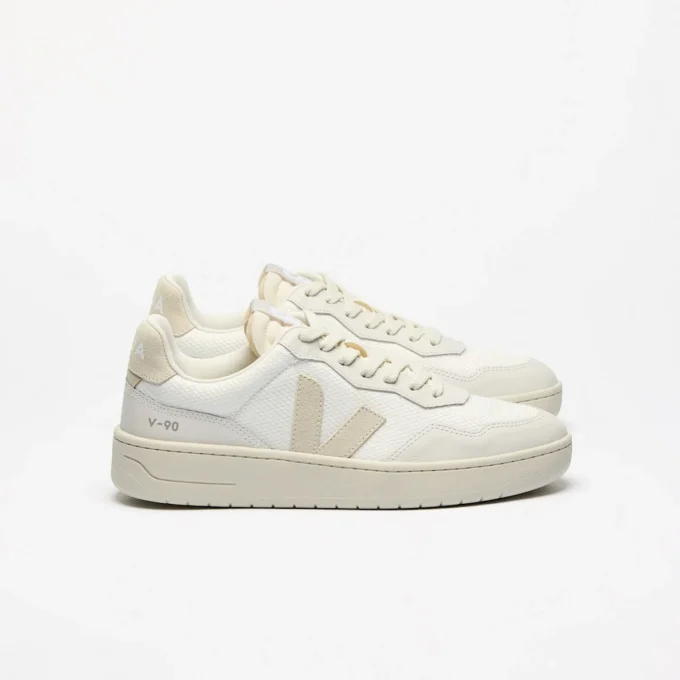 V-90 B-Mesh White Pierre V-90 B-Mesh White Pierre