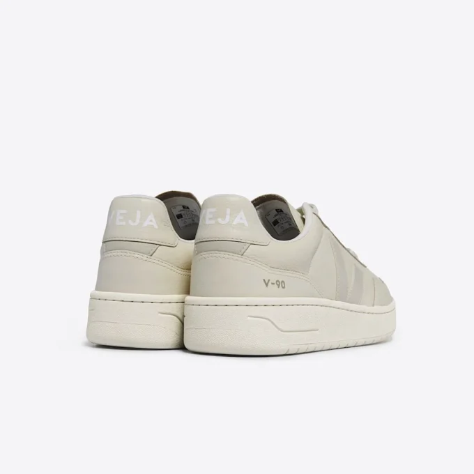 V-90 Leather Cashew Pierre V-90 Leather Cashew Pierre