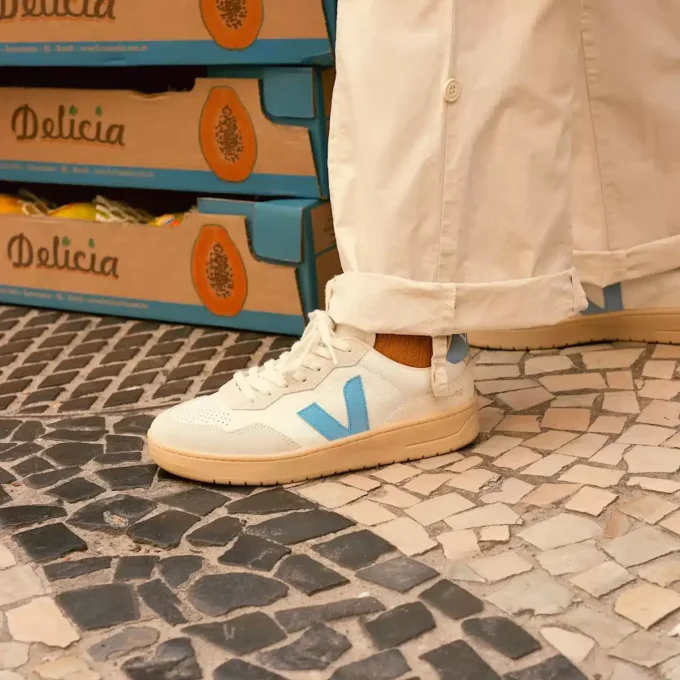 V-90 Leather White Aqua Natural V-90 Leather White Aqua Natural